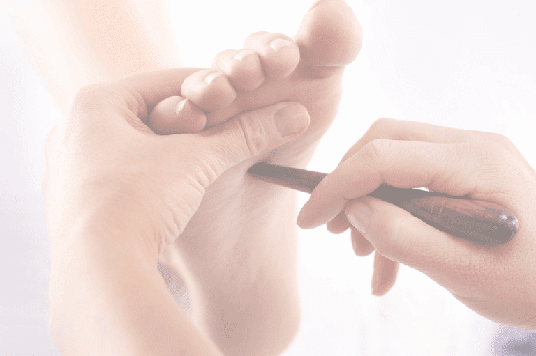 Foot reflexology massage - Monia Herzog, Praxis am Tobel